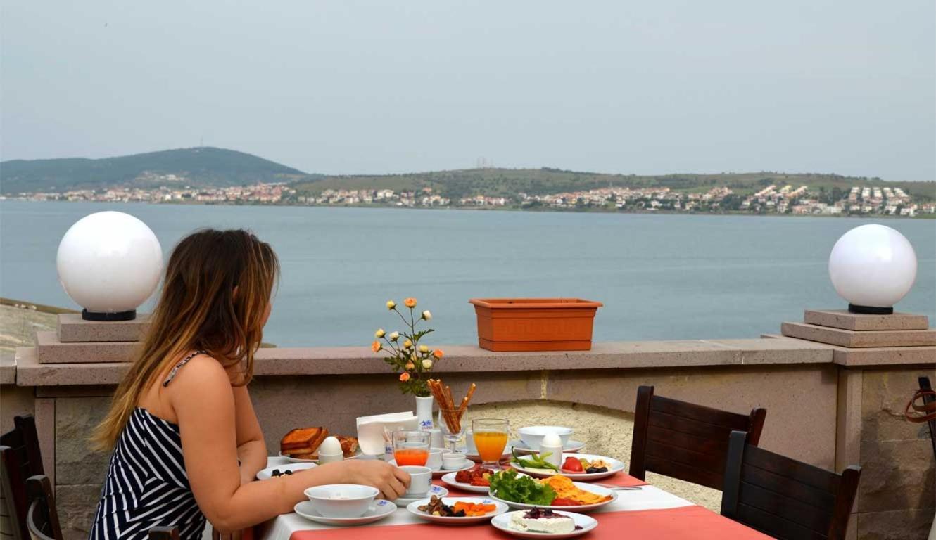 Ayvalik Palas Hotel Exterior photo