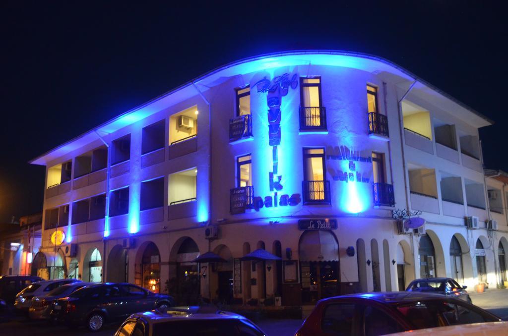 Ayvalik Palas Hotel Exterior photo